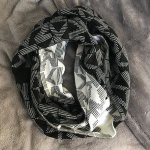 Michael Kors infinity scarf